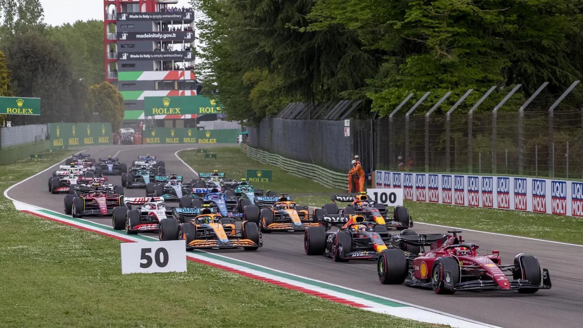 La Casa Di Hank - Il Centro Storico E L Autodromo Imola Italy